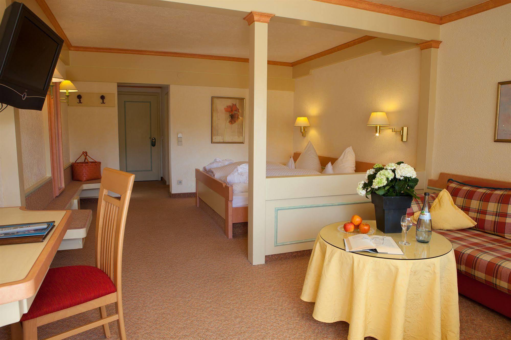 Hotel Lamm Baiersbronn Mitteltal Zewnętrze zdjęcie